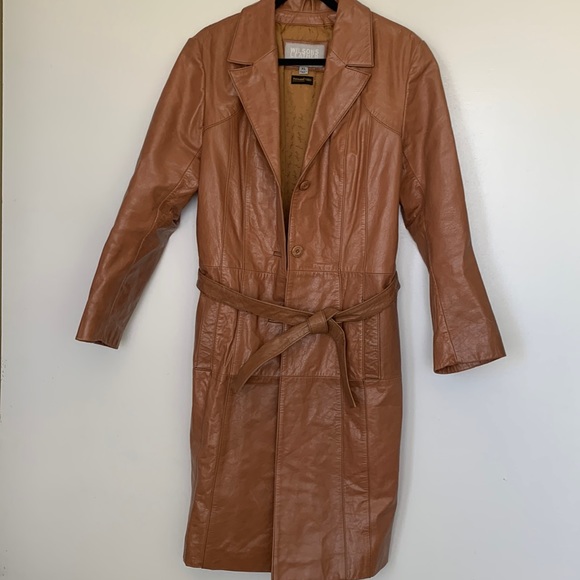 Leather trench coat , beautiful camel color in size XL - Picture 3 of 15